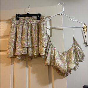 Le Lis floral print 2pc skirt set